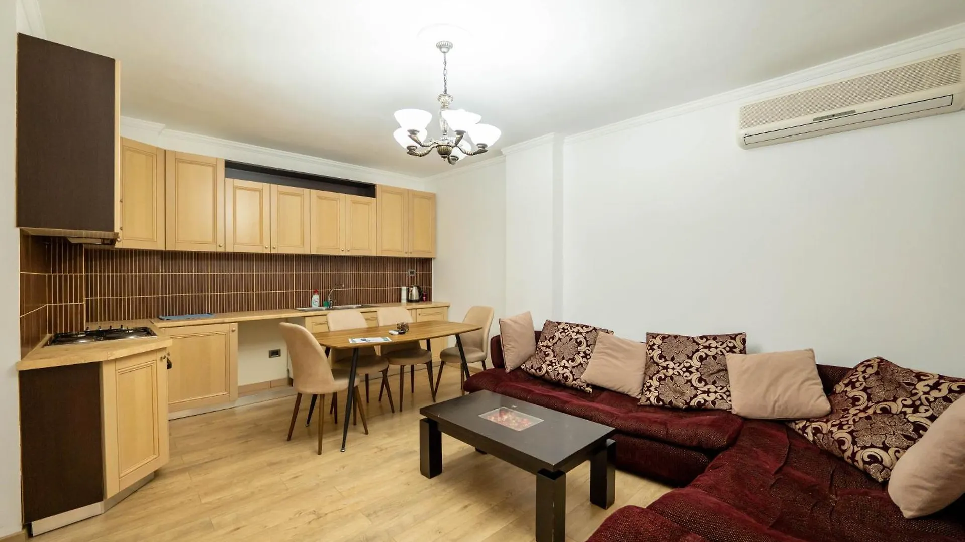Tirent Apartment - Spacious 2-Bedroom Stay Near Liqeni I Thate Tirana